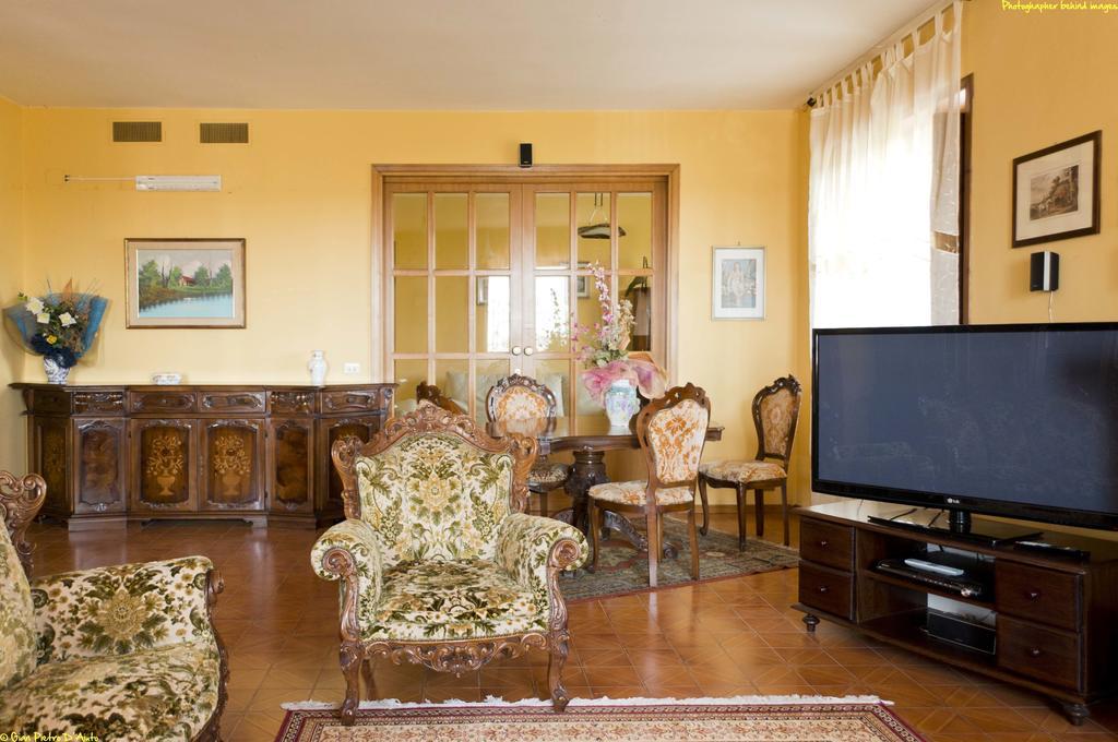 B. & B. Villa Giada 지노사마리나 외부 사진