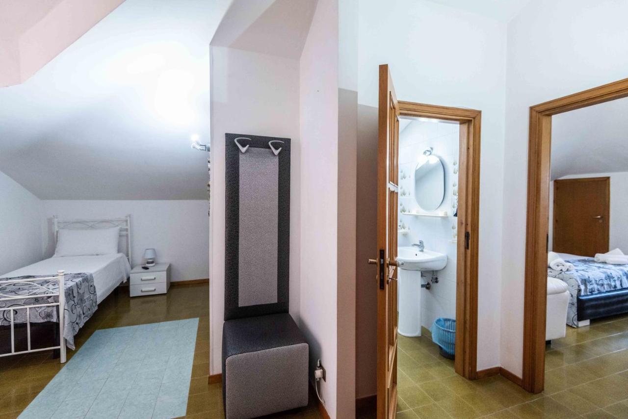 B. & B. Villa Giada 지노사마리나 외부 사진
